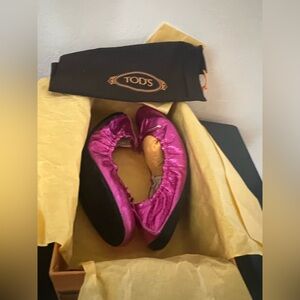 Tod's Metallic Pink Ballet Flats Size 40